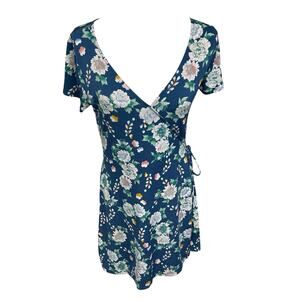 Aeropostale Medium Navy Floral Wrap Dress VNeck Short Sleeve Knee Length Stretch